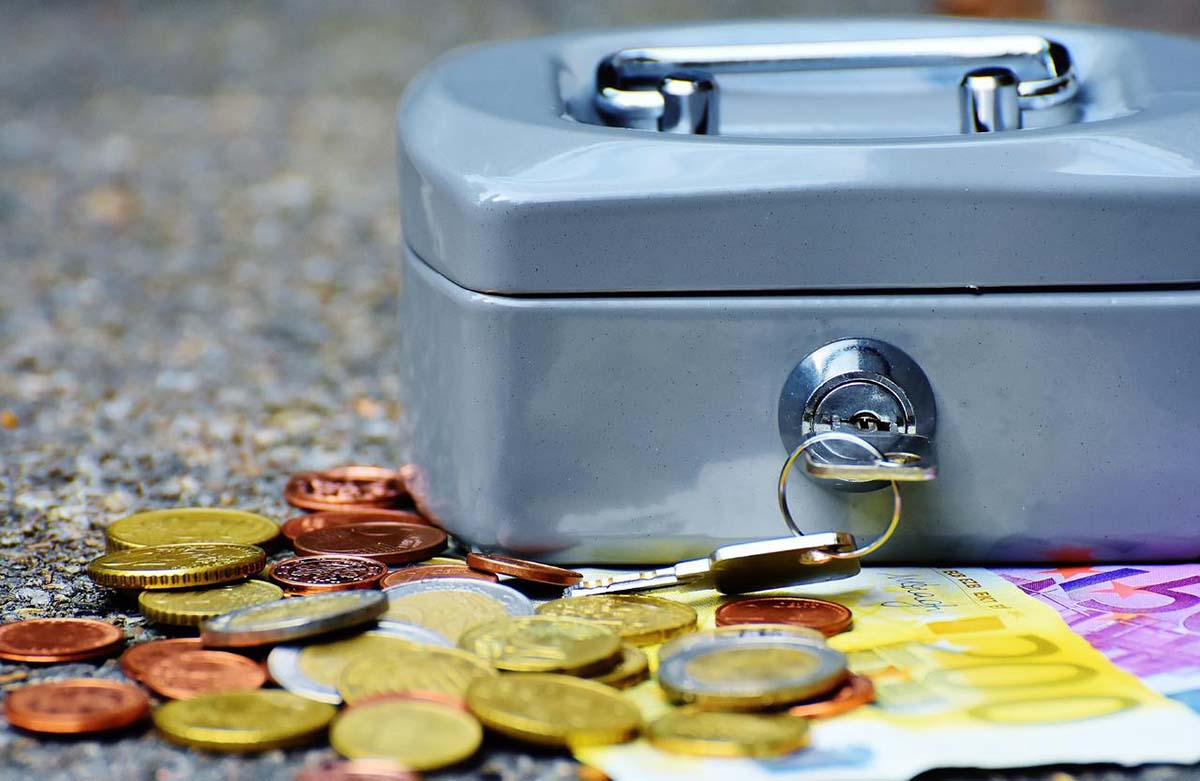 money-saving-currency-coin-cash-money-handling-1480259-pxhere.com Things you can do to Secure your investment